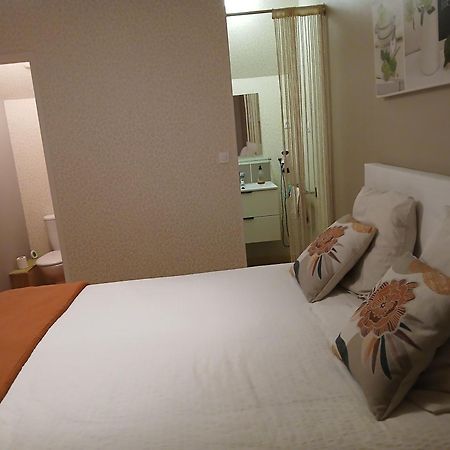 Bed and Breakfast Chez Bernard et Nicole Betton Exterior foto